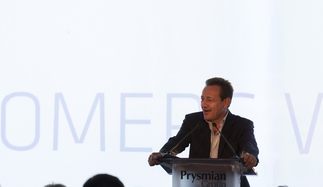 Il benvenuto del CEO ai partecipanti a Build the Future